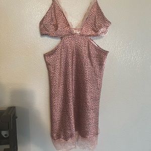 Victoria's Secret Nightgown Coral Pink Lace cheetah print Lingerie Nightie